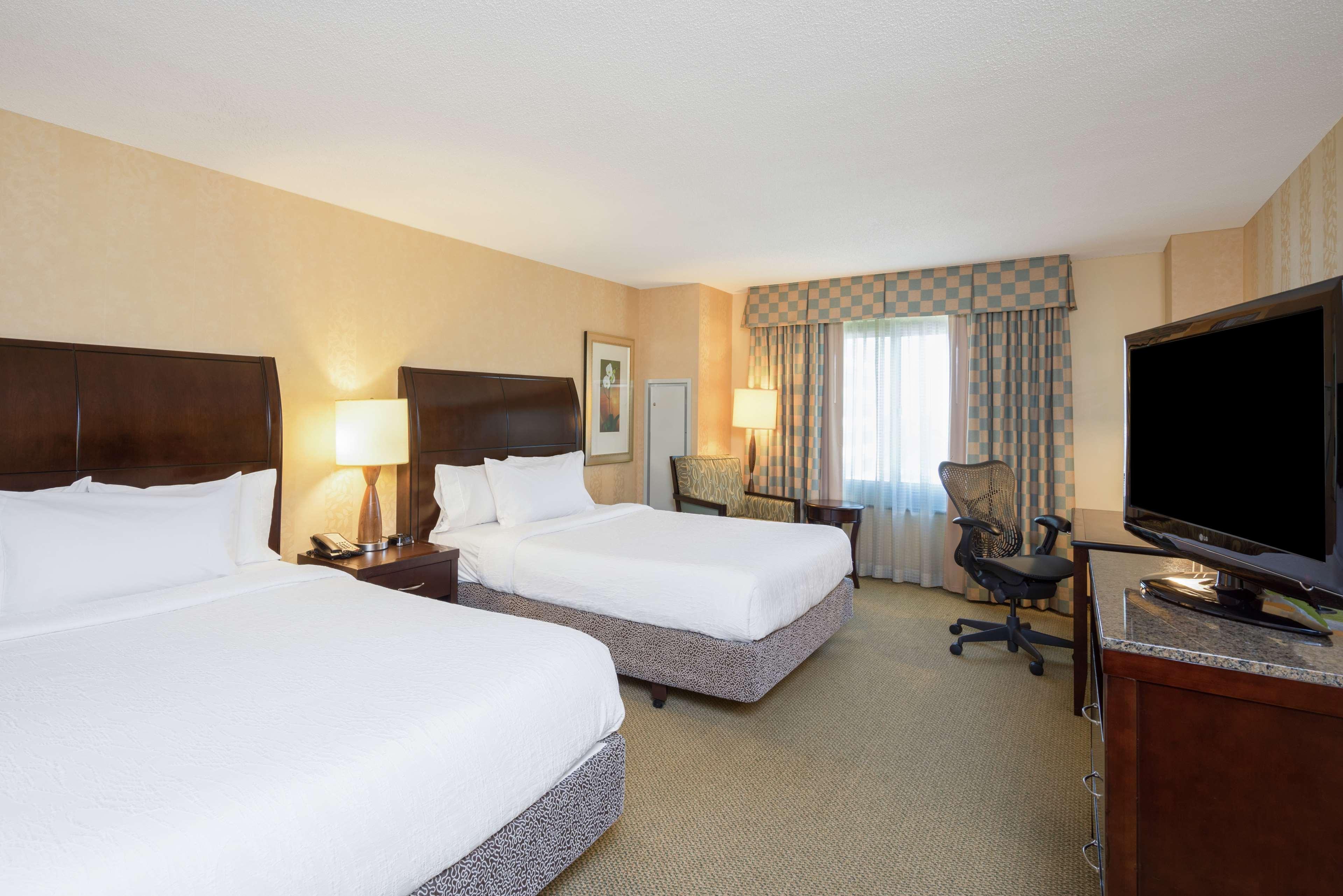 Hilton Garden Inn Bethesda Downtown Eksteriør bilde