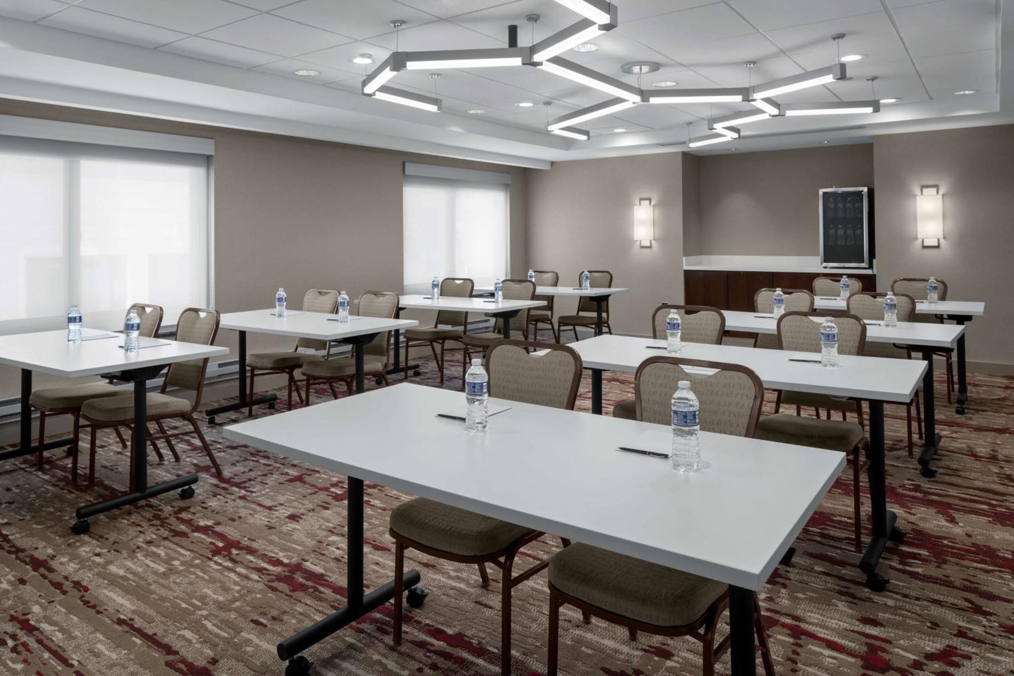 Hilton Garden Inn Bethesda Downtown Eksteriør bilde