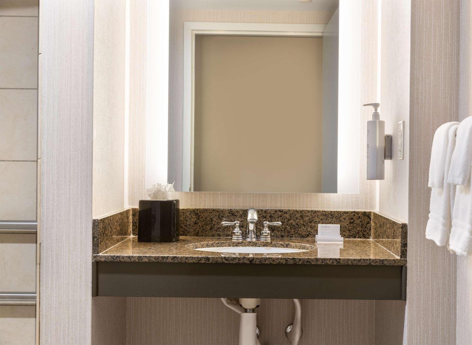 Hilton Garden Inn Bethesda Downtown Eksteriør bilde